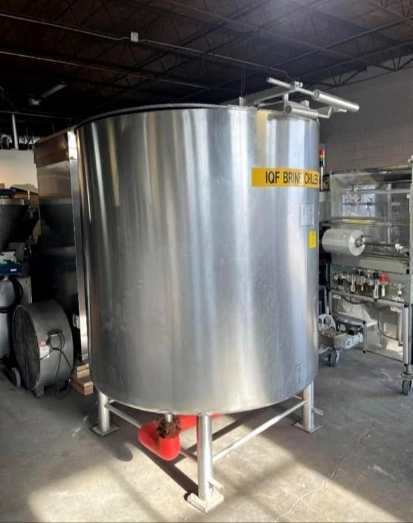 Used 2000 VIATEC INC 810 GALLON Stainless Steel Tanks Kentucky US | Revelation Machinery #685272