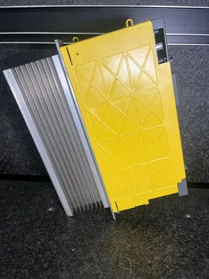 USED FANUC A06B-6114-H105
