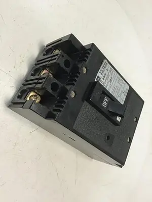USED TOSHIBA S30B-3P-20A