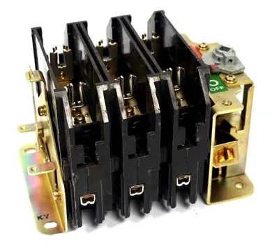 USED ALLEN BRADLEY 194R-NDO72P3 SER. B DISCONNECT SWITCH 194RNDO72P3