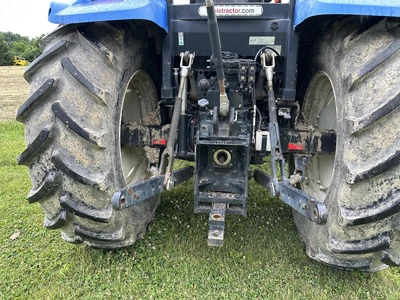 Used NEW HOLLAND T6020 Utility Tractors New York US | Abele Tractor #1343158