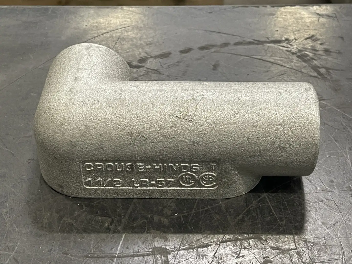 NEW CROUSE-HINDS LR-57