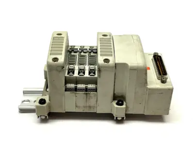 VV5QC11-03N3FD0-DS | SMC  Plug-In Base Manifold - Used