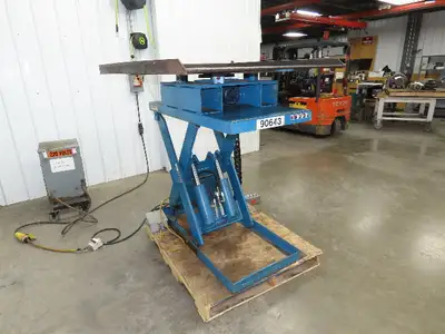 Used ADVANCED _UNKNOWN_ Misc Lifts Indiana US | Arrow Industrial #1367360