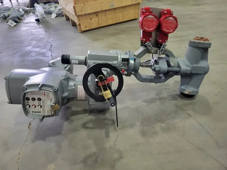 Used 2015 HP VALVES _UNKNOWN_ Valves/Fittings British Columbia CA | Lenmark #256348