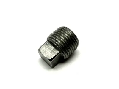 Pipe Plug Fitting 3/8" LOT OF 4 - Used