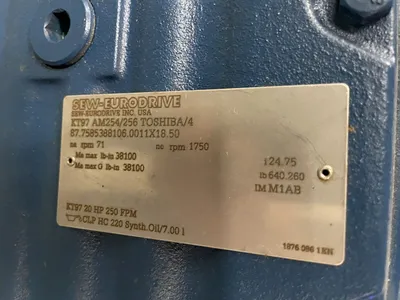 NEW Sew-Eurodrive KT97AM25/256 Worm Gear Drive / Speed Reducer 24.75:1