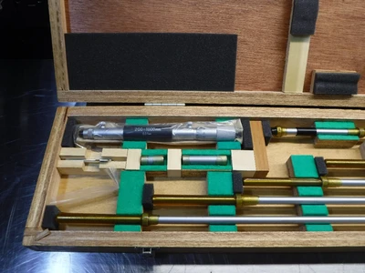 Mitutoyo Micrometer 200-1000mm Range IMS-1000 141-118 (LOC911)