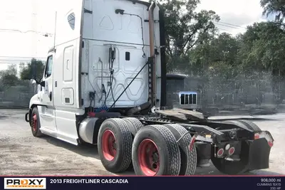 Used 2013 FREIGHTLINER CASCADIA Conventional trucks Florida US | Proxy Equipment #1384946