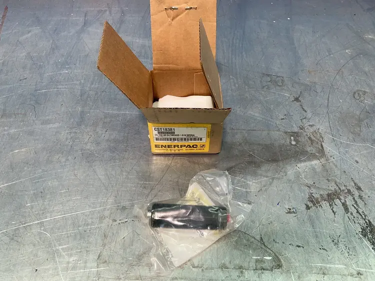 New | in-Stock ENERPAC CST18381 Pumps Ohio US | HGR 24 #1310034