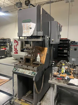 1988 GREENERD HC-12-8R Hydraulic Press | Universal Press & Machinery (UPM) (1)