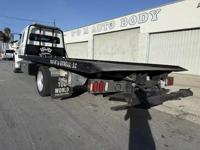 USED 2020 FREIGHTLINER M2 106