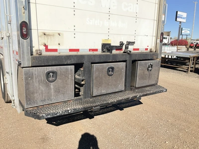 Used 2017 FREIGHTLINER GLIDER KIT Box trucks Michigan US | Miedema Asset Management Group #1579188