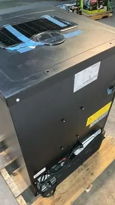 NEW* EdgeStar 24in Wide Kegerator Conversion Refrigerator for Full Size Keg