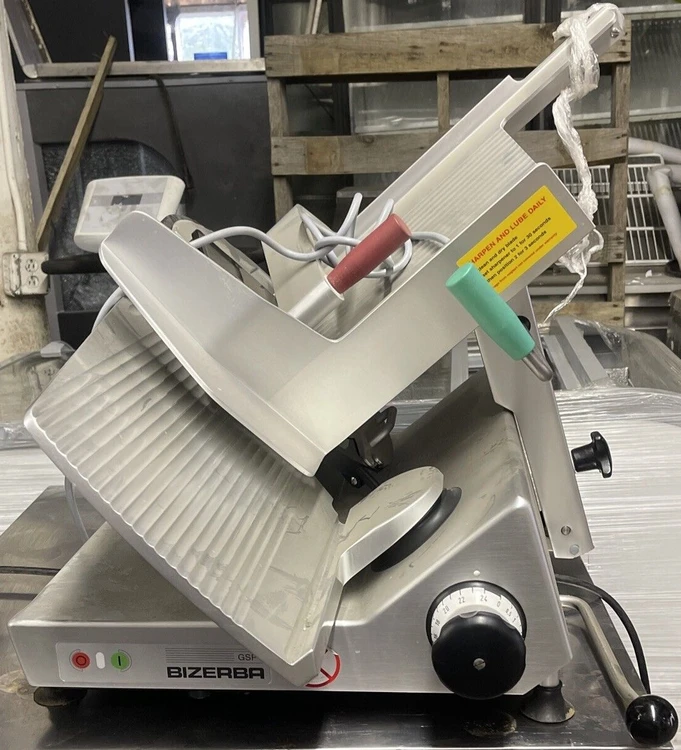 Used _UNKNOWN_ _UNKNOWN_ Slicers / Dicers / Cutters Michigan US | Grocery Equipment Sales #1069791