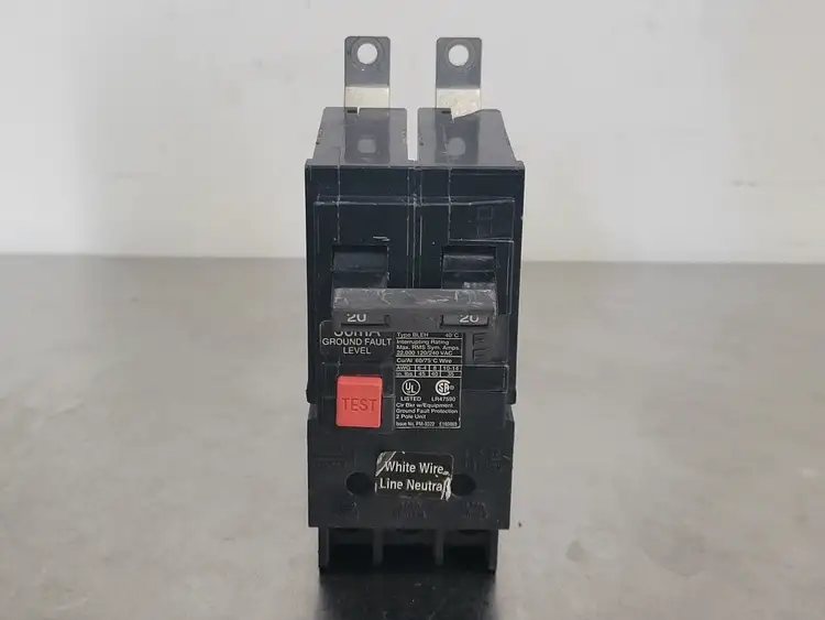 Used SIEMENS BE220H Switchgears British Columbia CA | Lenmark #241476