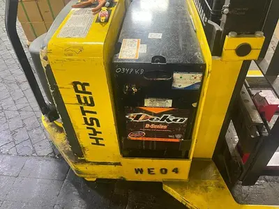 USED 2013 HYSTER W40ZA