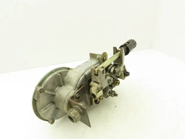 Yaskawa Electric PMEE-12CBB Welder Wire Motor Feeder 24VDC Size 1.0 Rollers
