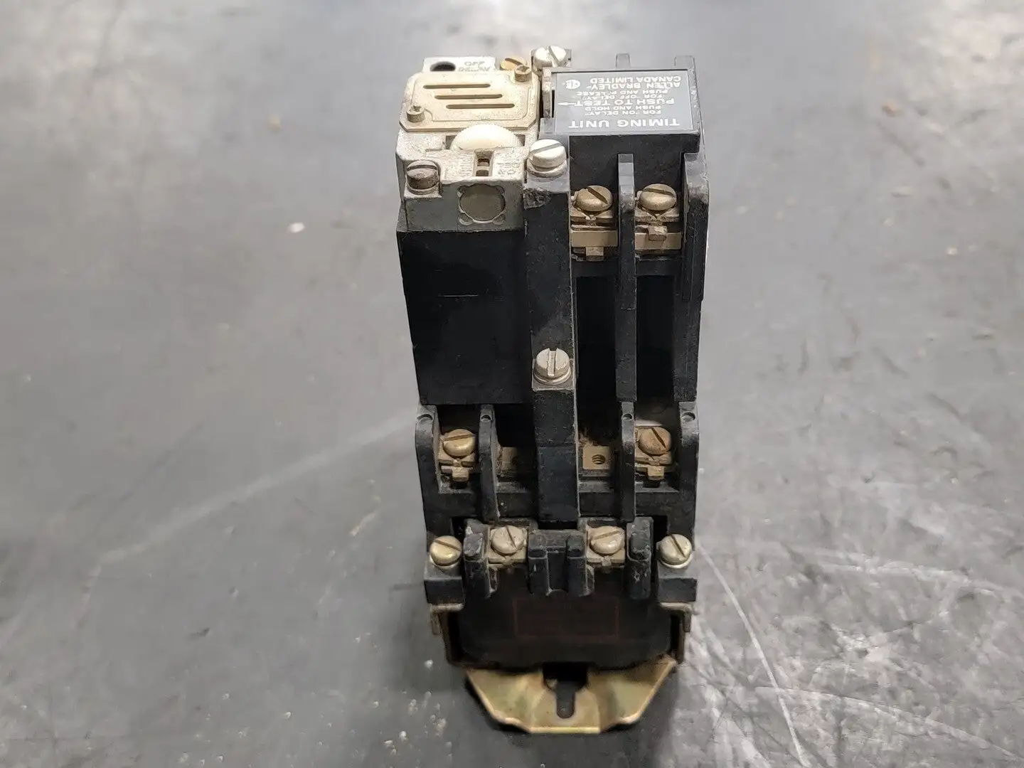 USED ALLEN-BRADLEY 700-NT