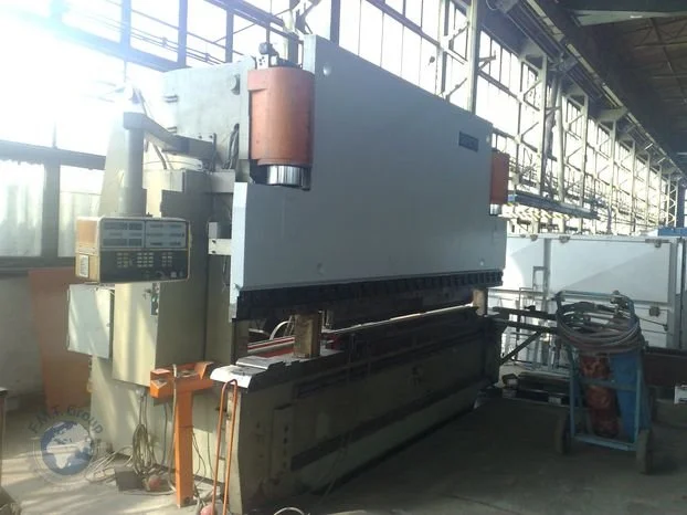 Used SAFAN SC 300/5000 CNC Press Brakes | F.M.T. Group s.r.o. #1252980