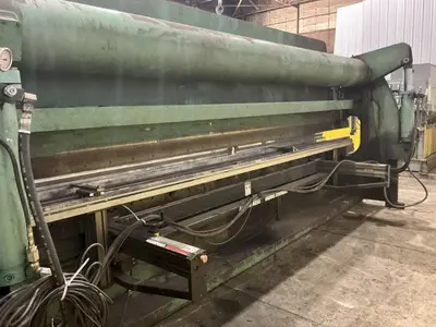 130 TON X 20' ACCURPRESS MODEL #713020 HYDRAULIC PRESS BRAKE, WITH UPGRADED TOUCH SCREEN CONTROLS: YOBRO #25003