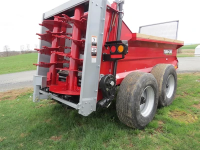 New | in-Stock 2026 TUBELINE NITRO 275RS Manure Spreaders Pennsylvania US | Zimmerman Farm Service #1410455