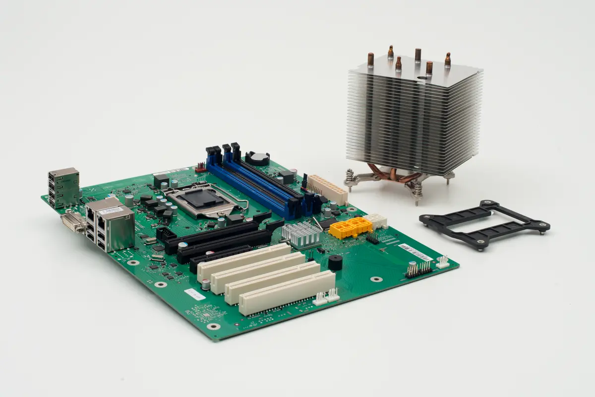 KUKA Mainboard FTS D3076-K + CPU + Hs. kompl.