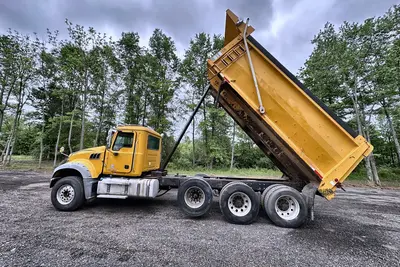 Used 2016 MACK GRANITE GU713 Dump trucks Pennsylvania US | Proxy Equipment #1377963