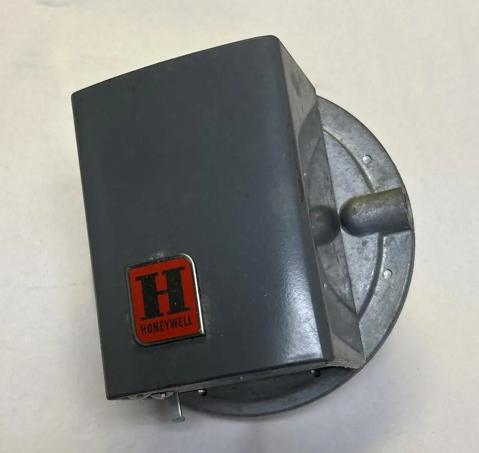 Used HONEYWELL C645A1014 Miscellaneous Equipment (Electrical & Power) Ohio US | Surplus Asset Holdings #1238089