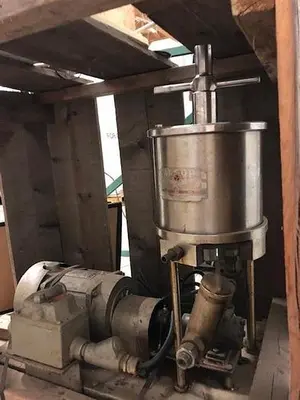 Alsop model SD-8 Stainless Steel 7" diameter Filter Press