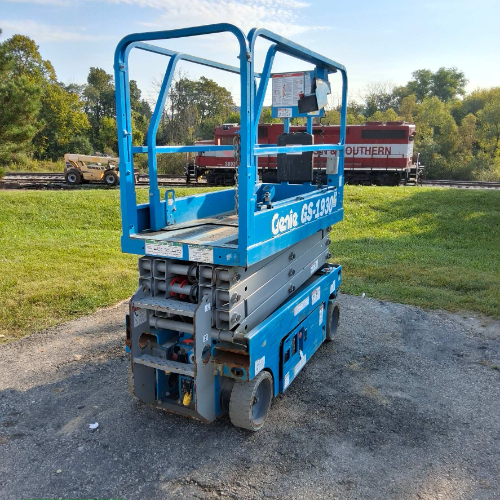 Used 2018 Genie GS-1930 Scissor Lifters Wisconsin US | Stack Equipment #924992