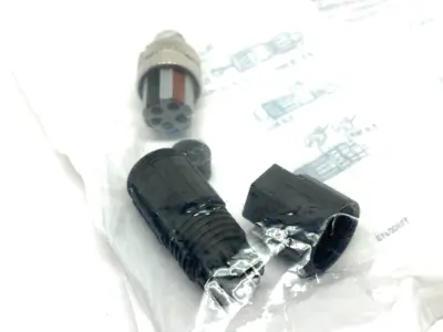 New | in-Stock LÜTZE 490191,STGK-M12 5POL-A FK Electrical Fittings Michigan US | Maverick Industrial Sales #1391306