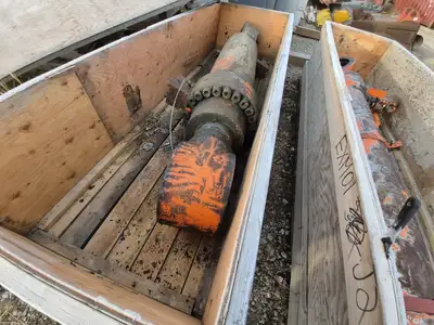 EX3600-5 Boom Cylinder