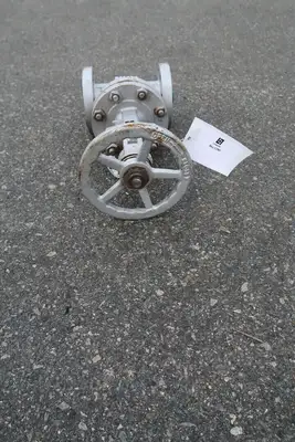 USED NEWCO 13F-CB2