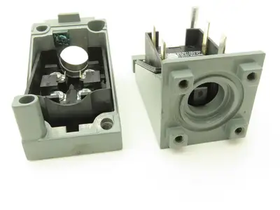 Allen Bradley 802T-AP Oiltight Limit Switch Ser J  -No Operating Head