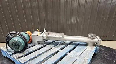 🔴 Heading to Auction May 27 - Used Screw Conveyor, 4'' Diameter X 32'' Long, Twin Shaft