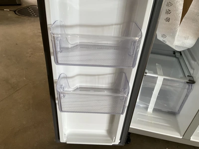 Used SAMSUNG RS27T5200SR Refrigerators Michigan US | Miedema Asset Management Group #1578910