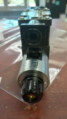 NEW Parker D1VW001CNJC