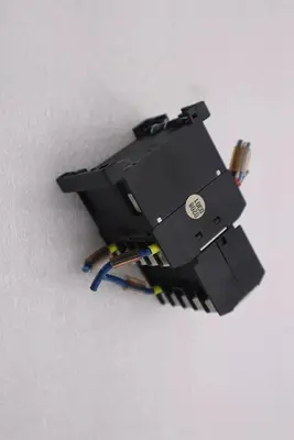 MOELLER IEC/EN 60947 MAGNETIC CONTACTOR STOCK 4739