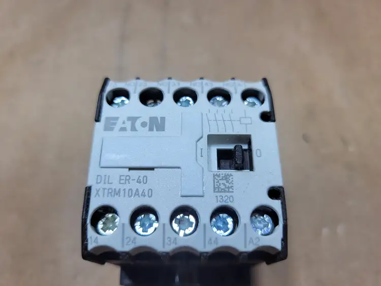 Used EATON DILER-40 Relays & Switches British Columbia CA | Lenmark #1439885