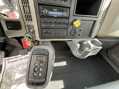 Used 2012 INTERNATIONAL 4300 Service & Utility Trucks California US | Big Truck & Equipment #1412329
