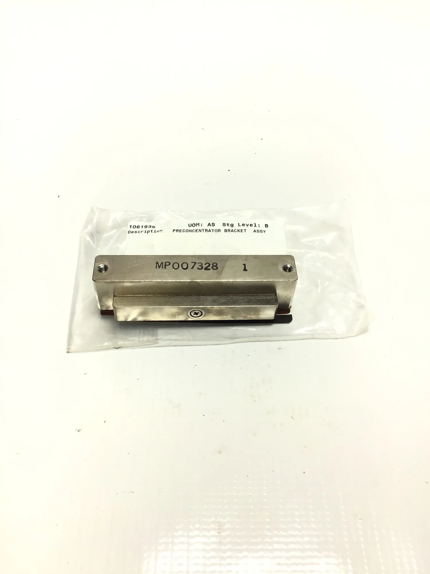MP007328/1061939 Preconcentrator Bracket Assembly