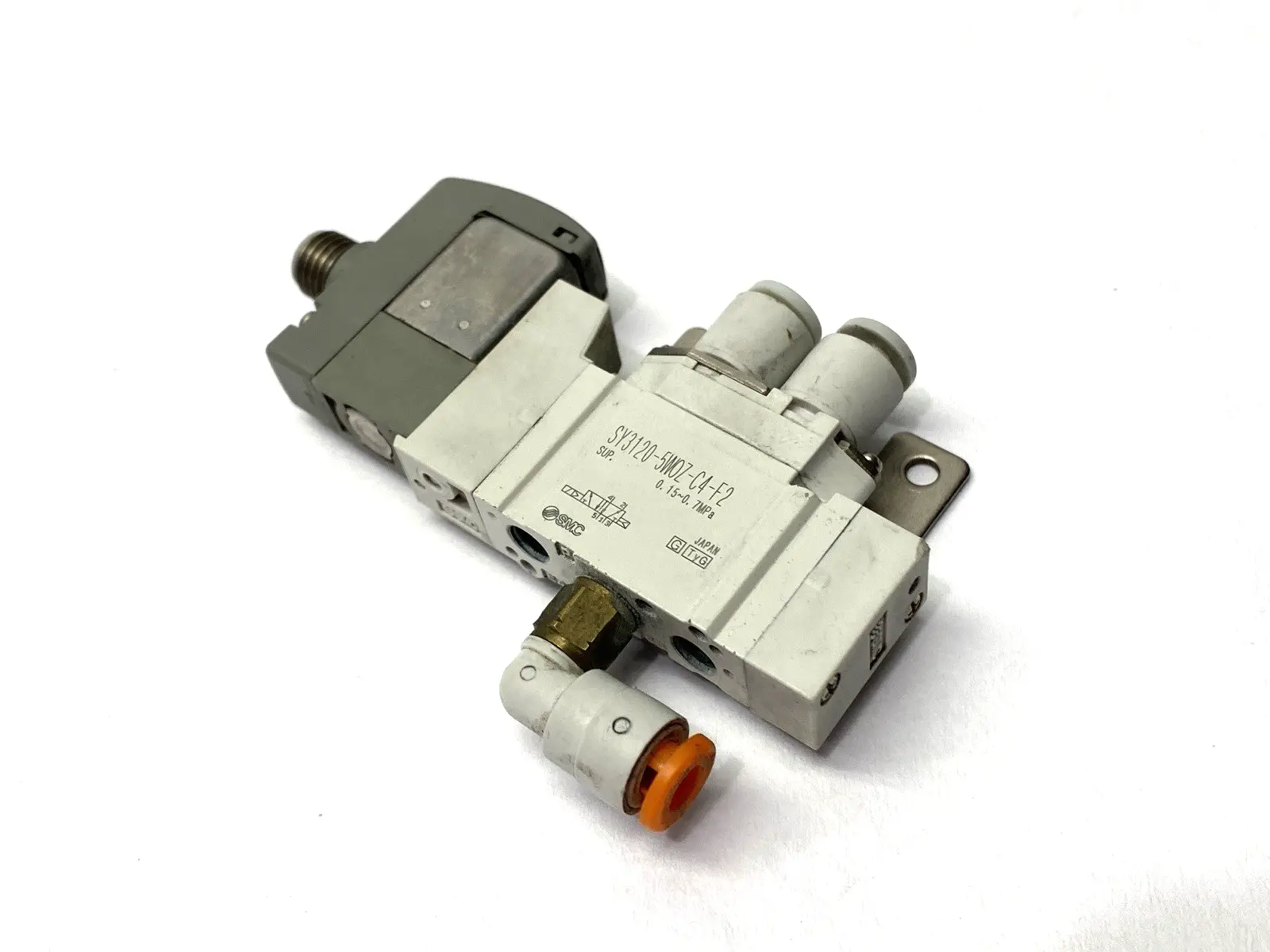 USED SMC PNEUMATIC SOLENOID VALVE 5 PORT M8 24VDC