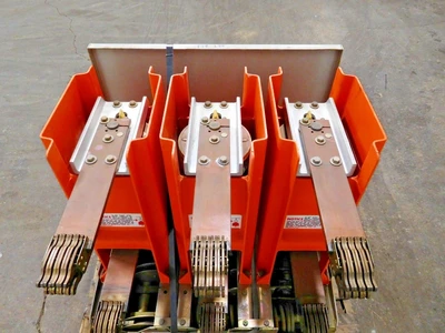 Used GE VB 7.2-500-3 Circuit Breakers Ohio US | Equipment Recovery Corp. #1330373