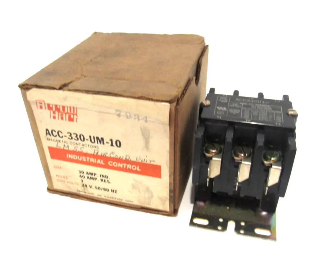 NEW ARROW HART ACC-330-UM-10 MAGNETIC CONTACTOR ACC330UM10