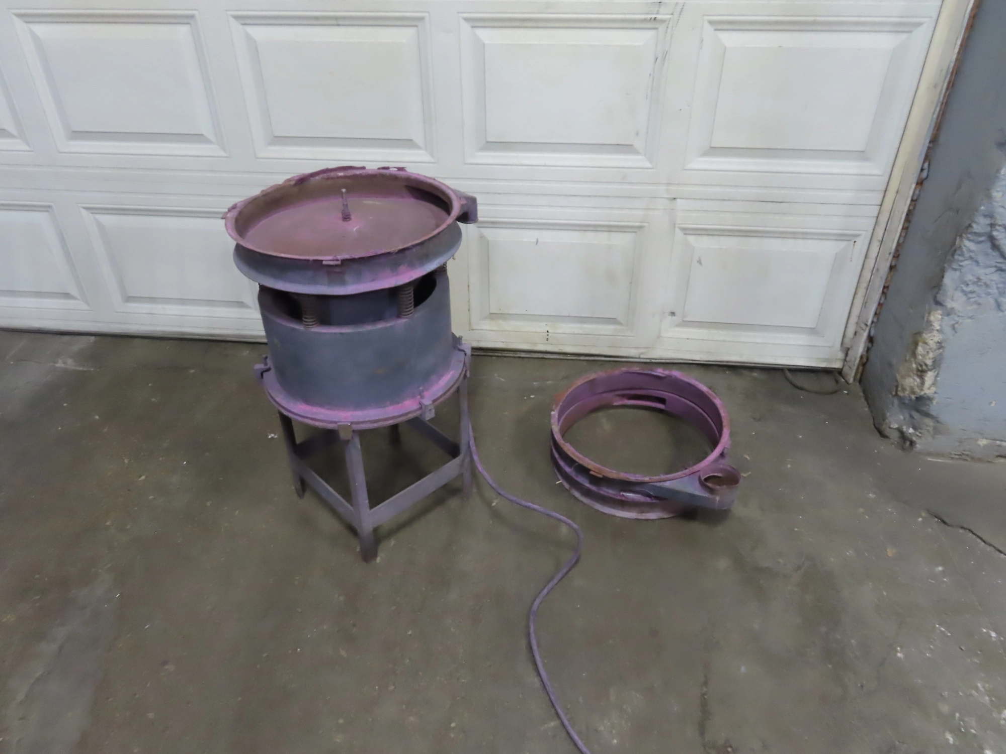 18" Sweco Screener