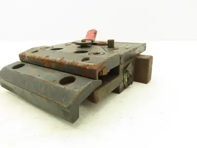 Amada 902000 Brake Press Tool Die Holder Clamp With Two Holders 1/2" Tang