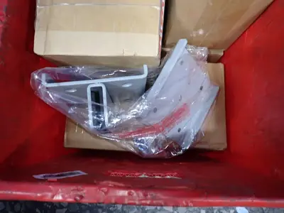 USED ULINE H8252