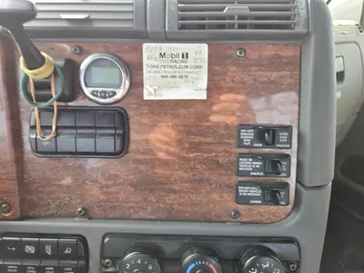 USED 2016 FREIGHTLINER CASCADIA 125