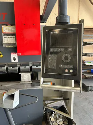 2013 JMT PBF 2560 Press Brakes | Lion Machinery (3)